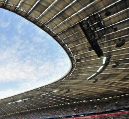 Allianz Arena Dach Theorie 3. Ordnung